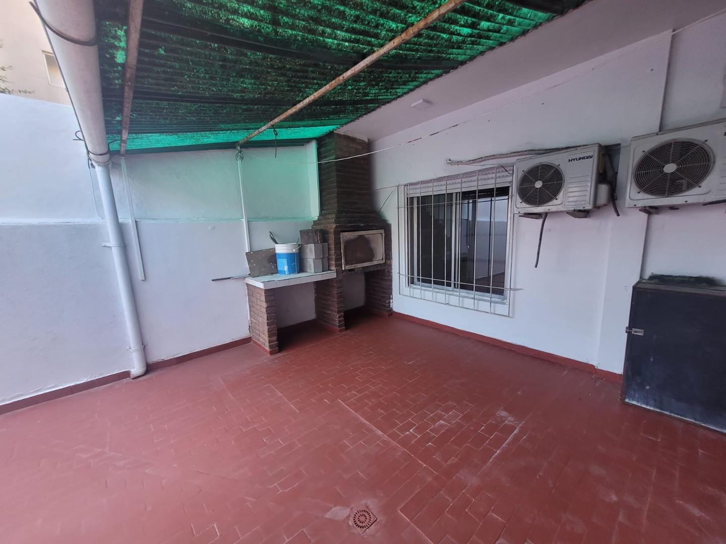 Departamento en Alquiler en Wilde, $ 700.000