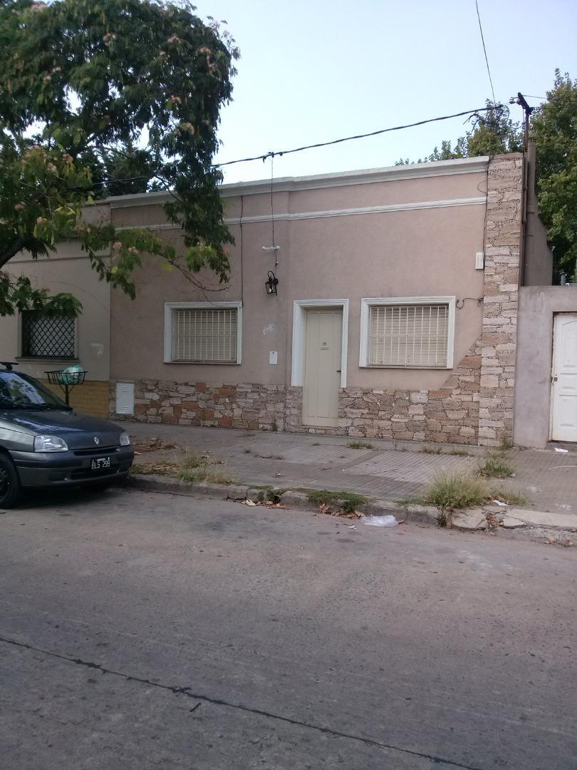 Casa de dos dormitorios  sin expensas