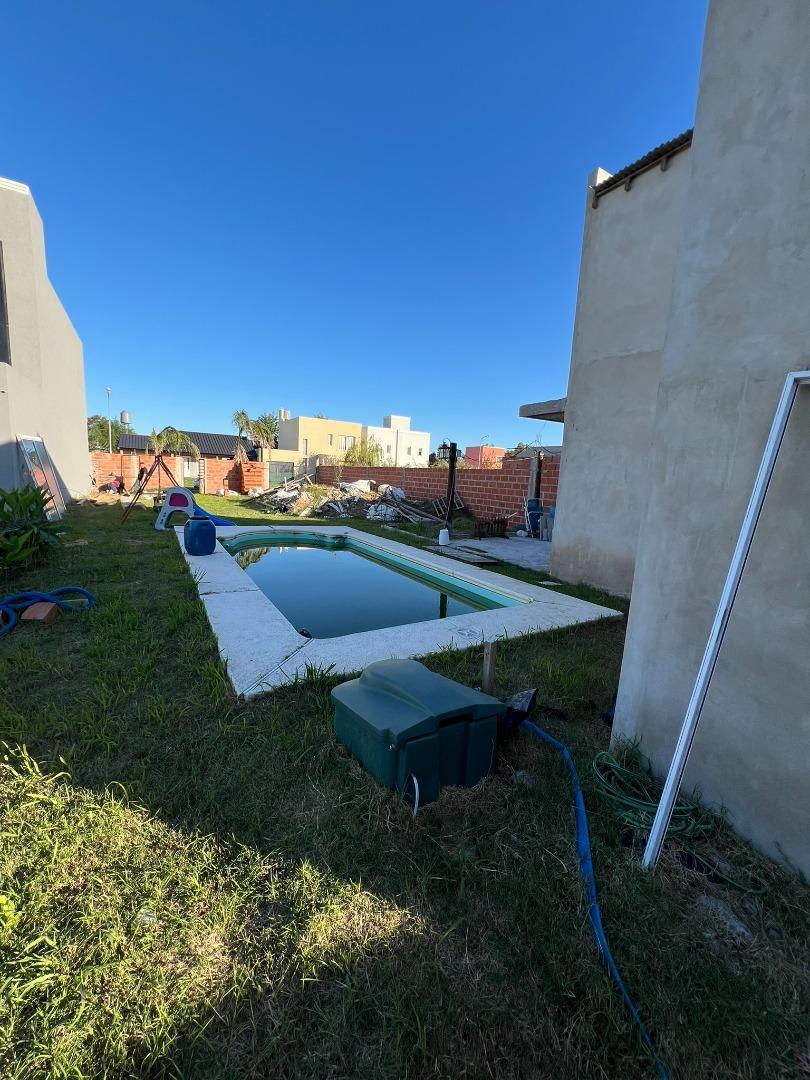 Casa 3 ambientes con 1 baño