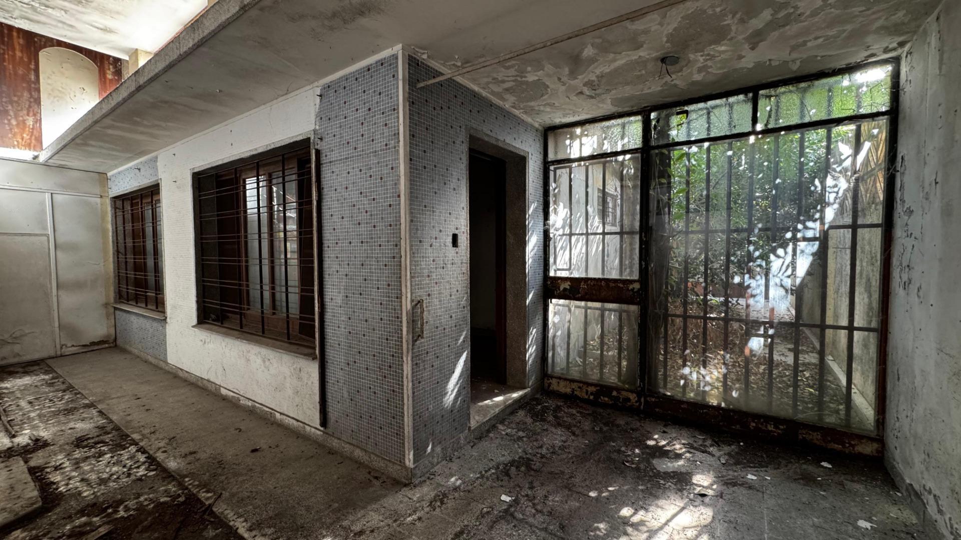 Local en Venta 50 años