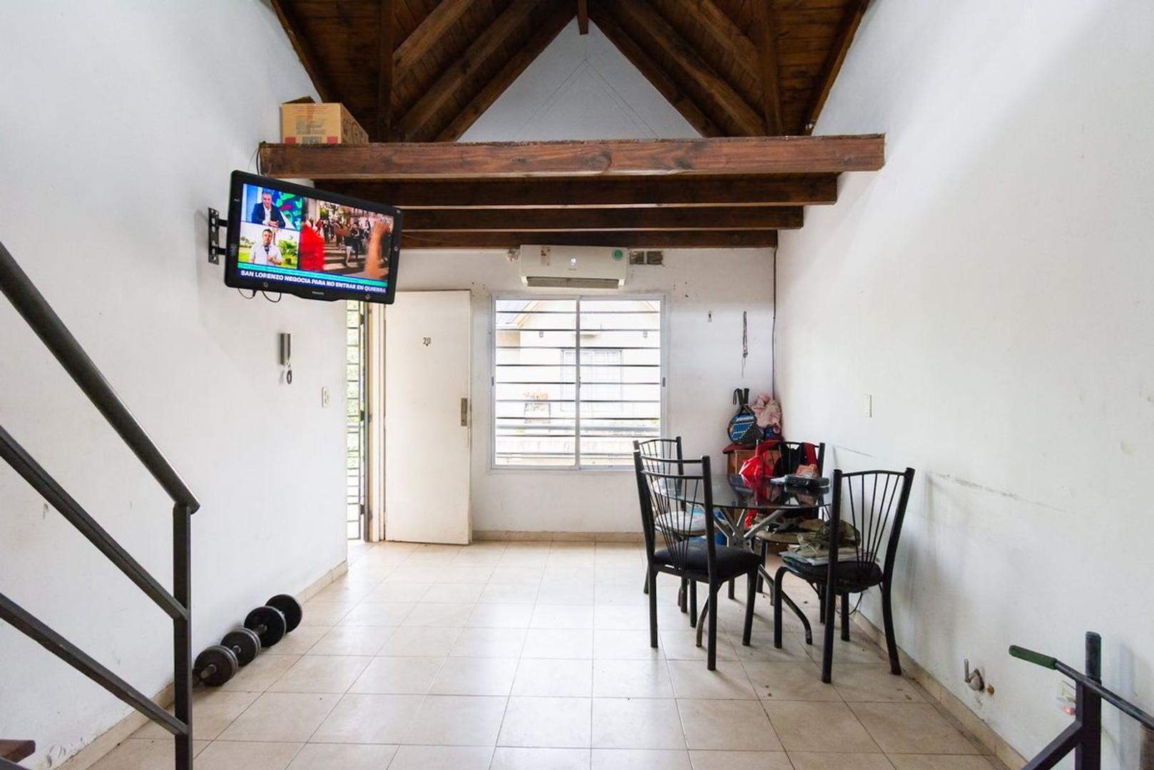 Departamento 3 ambientes con 1 baño