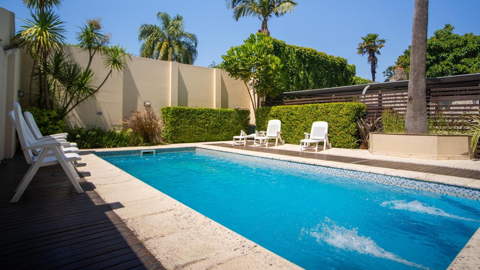 Venta departamento 4 ambientes con balcón y cochera en Ramos Mejia.