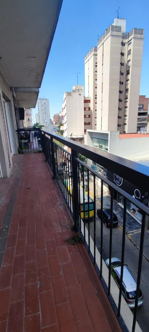 Garibaldi 106 , Piso 4