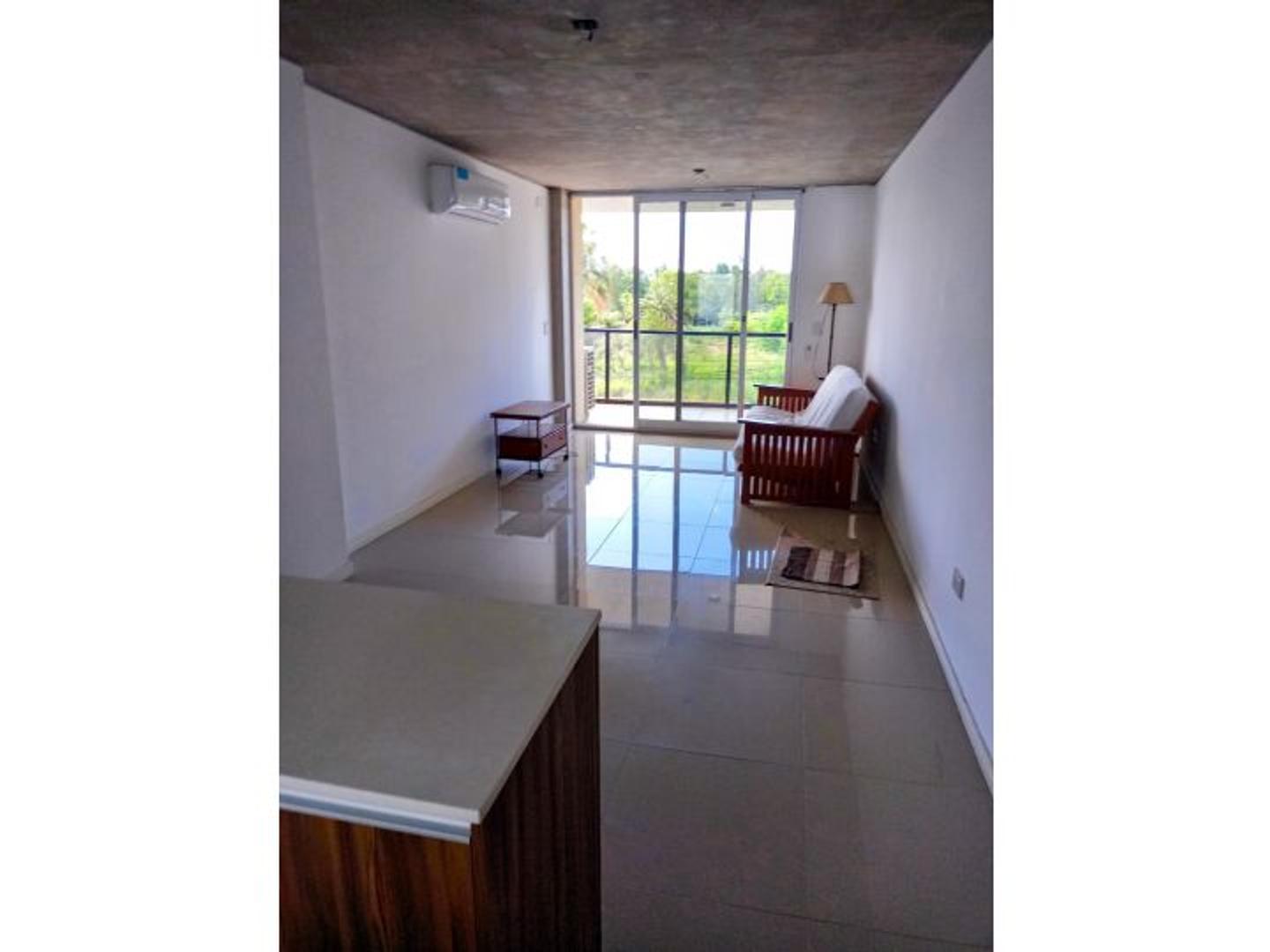 Departamento en Venta en Fisherton, USD 145.000