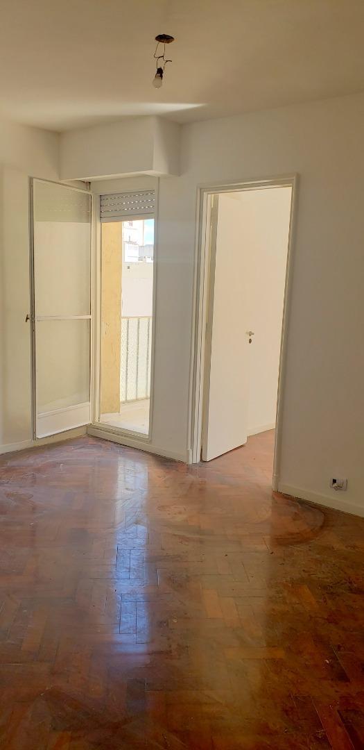 Oficina en Venta en San Nicolás, USD 75.000