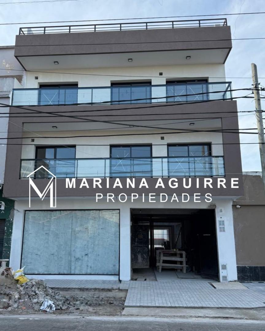 Cochabamba 420 , Piso 2