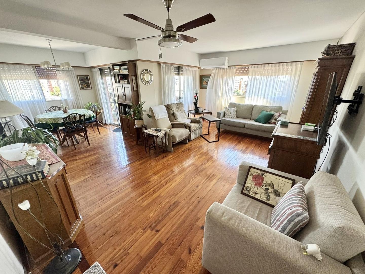 Bayardi 2596 100, Piso C