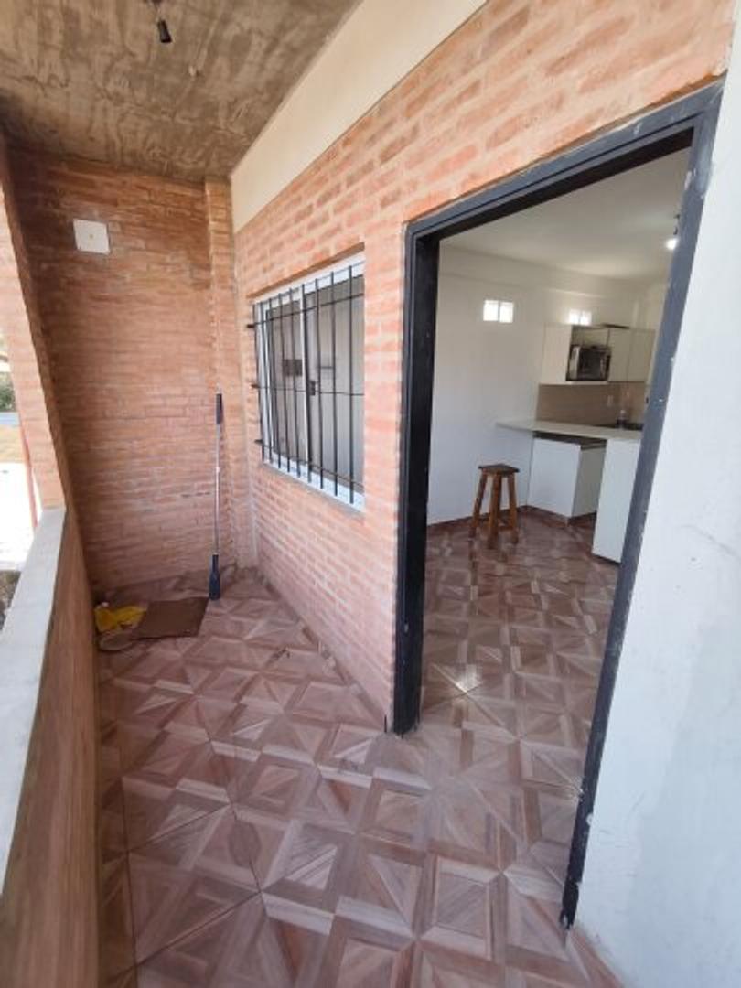 Alquiler en Castelar Sur Barrio Santa Rosa