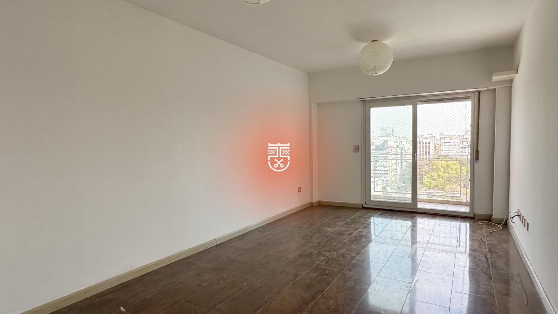 Ver Video - Piso alto - 3/4 ambientes muy luminosos