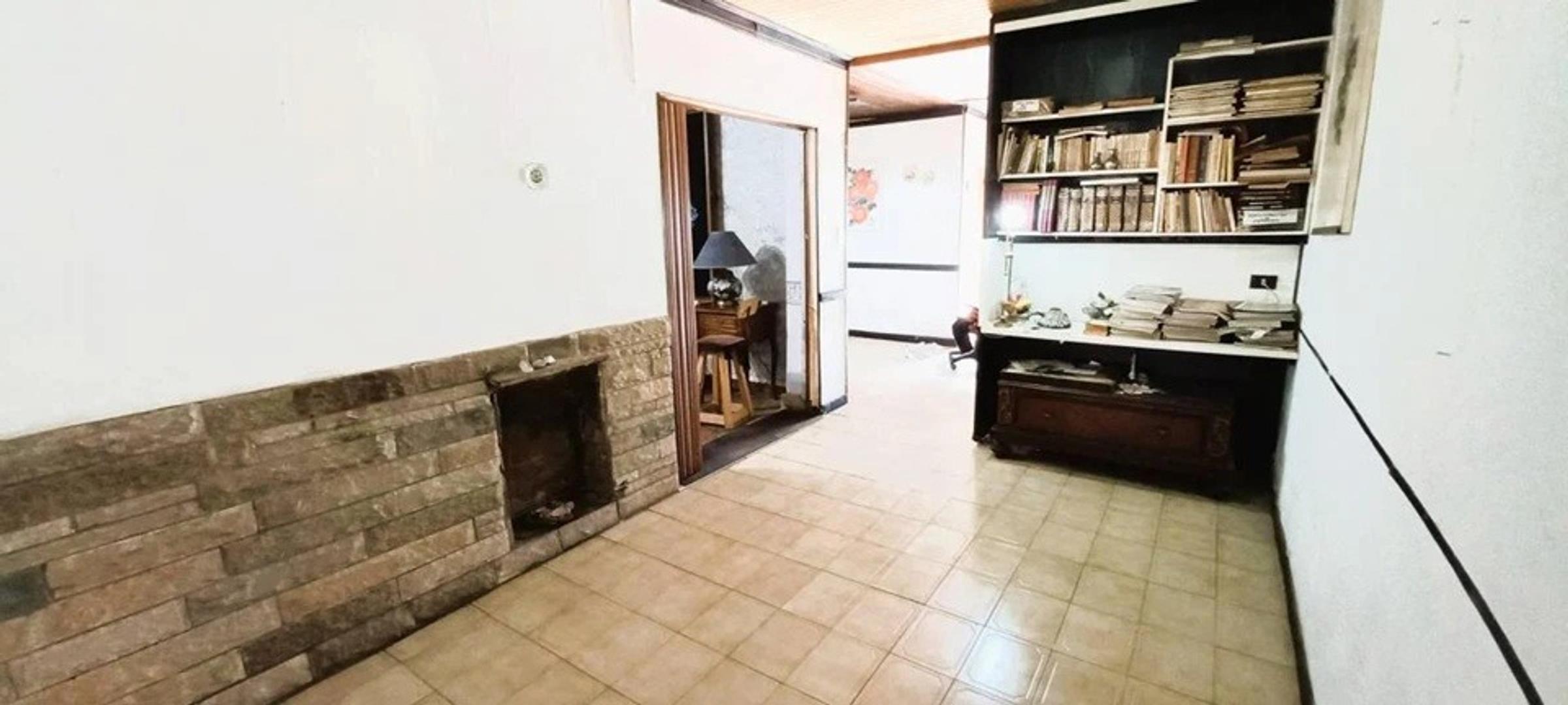 Venta casa 3 ambientes a reciclar