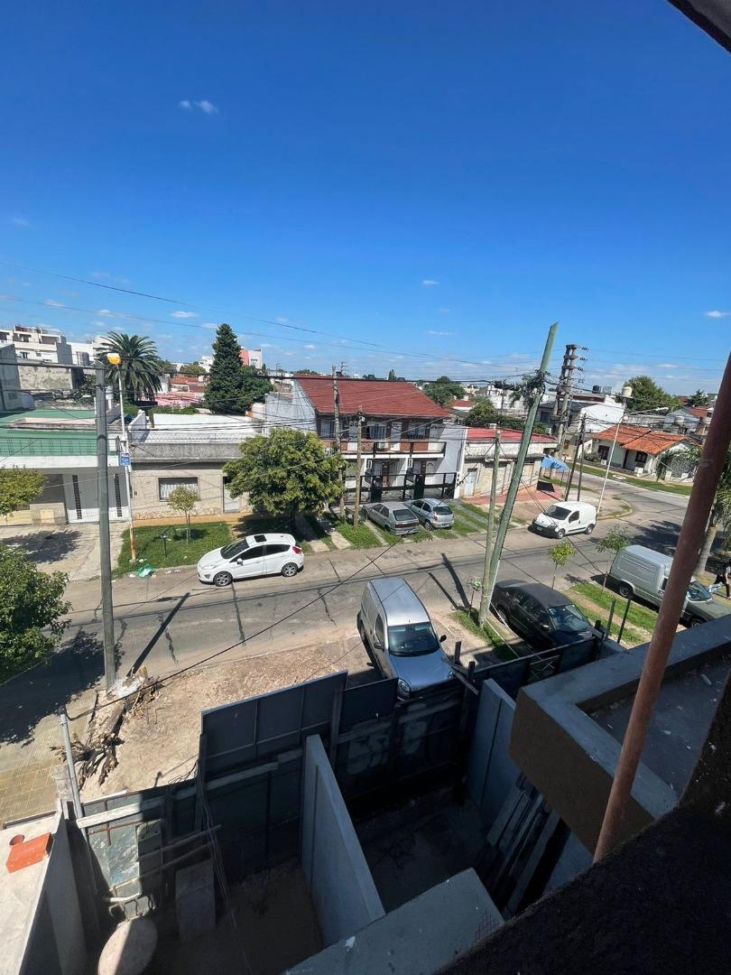 Almafuerte 1020 , Piso 1