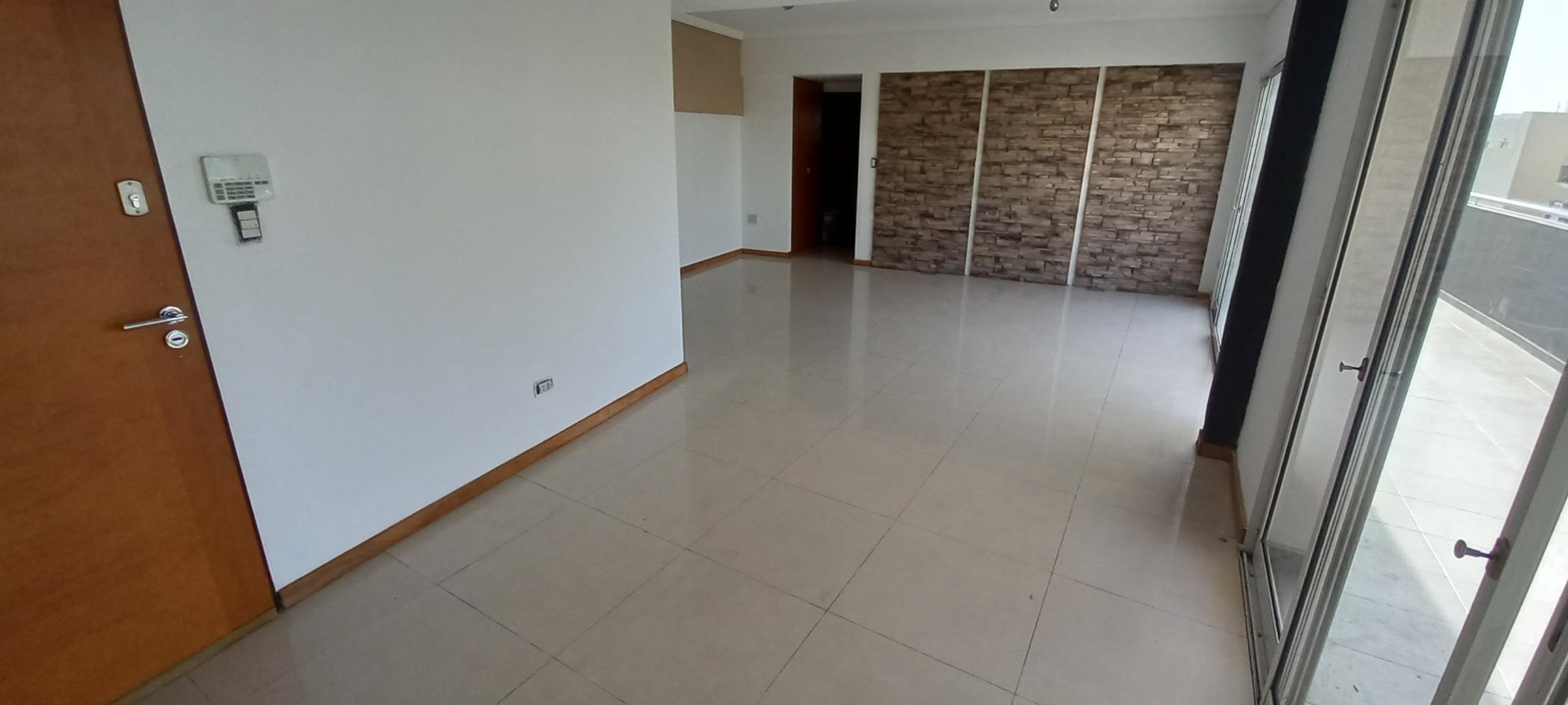 Ramón L. Falcon 6600, Piso 5