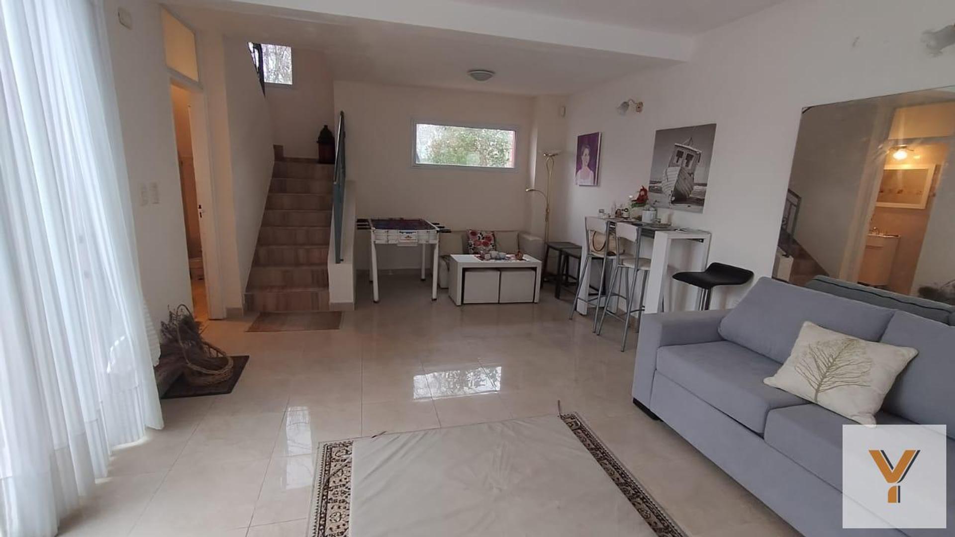 Casa en venta - 2 Dormitorios 1 Baño - Punta Lara