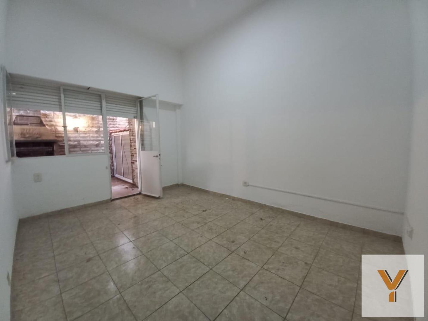 Departamento en alquiler - 1 Dormitorio 2 Baños - La Plata