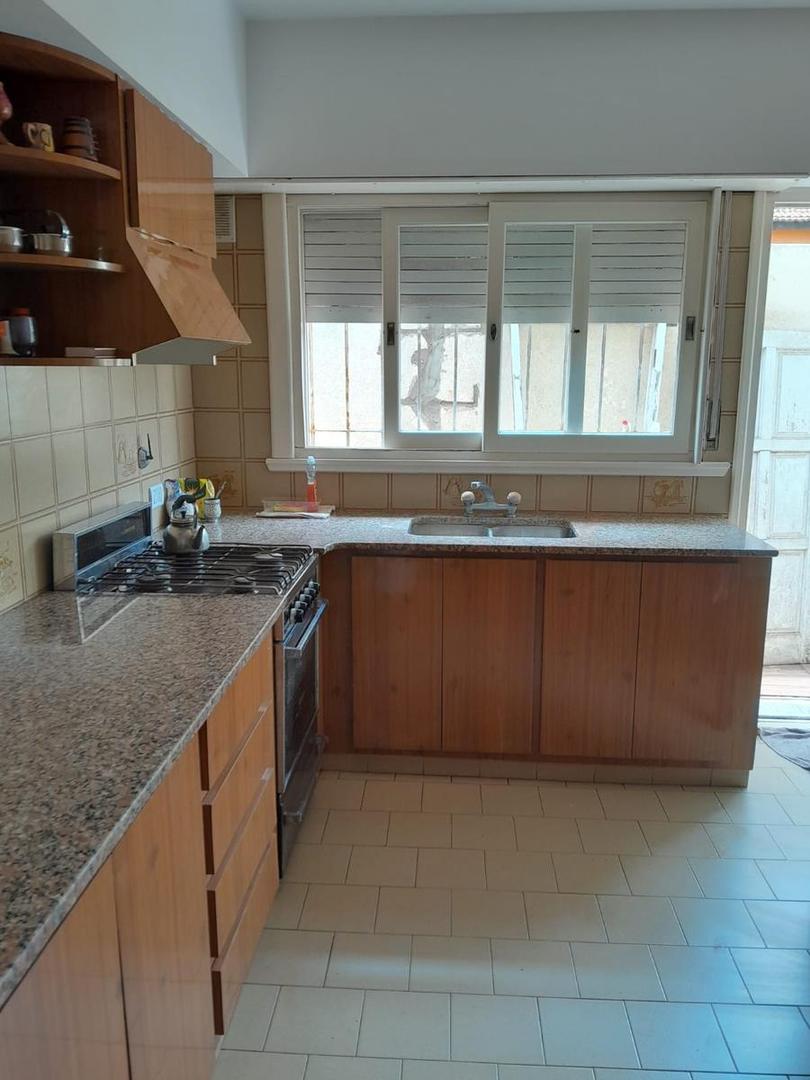 Depto Tipo Casa 2 ambientes con 1 baño