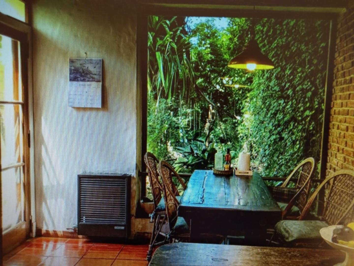 Casa en Venta con 1 cochera