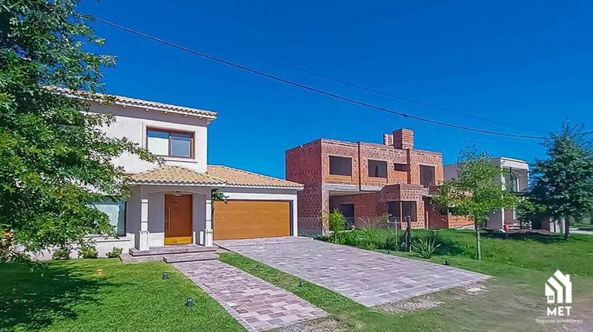 Lotes Con Gas En Las Casuarinas