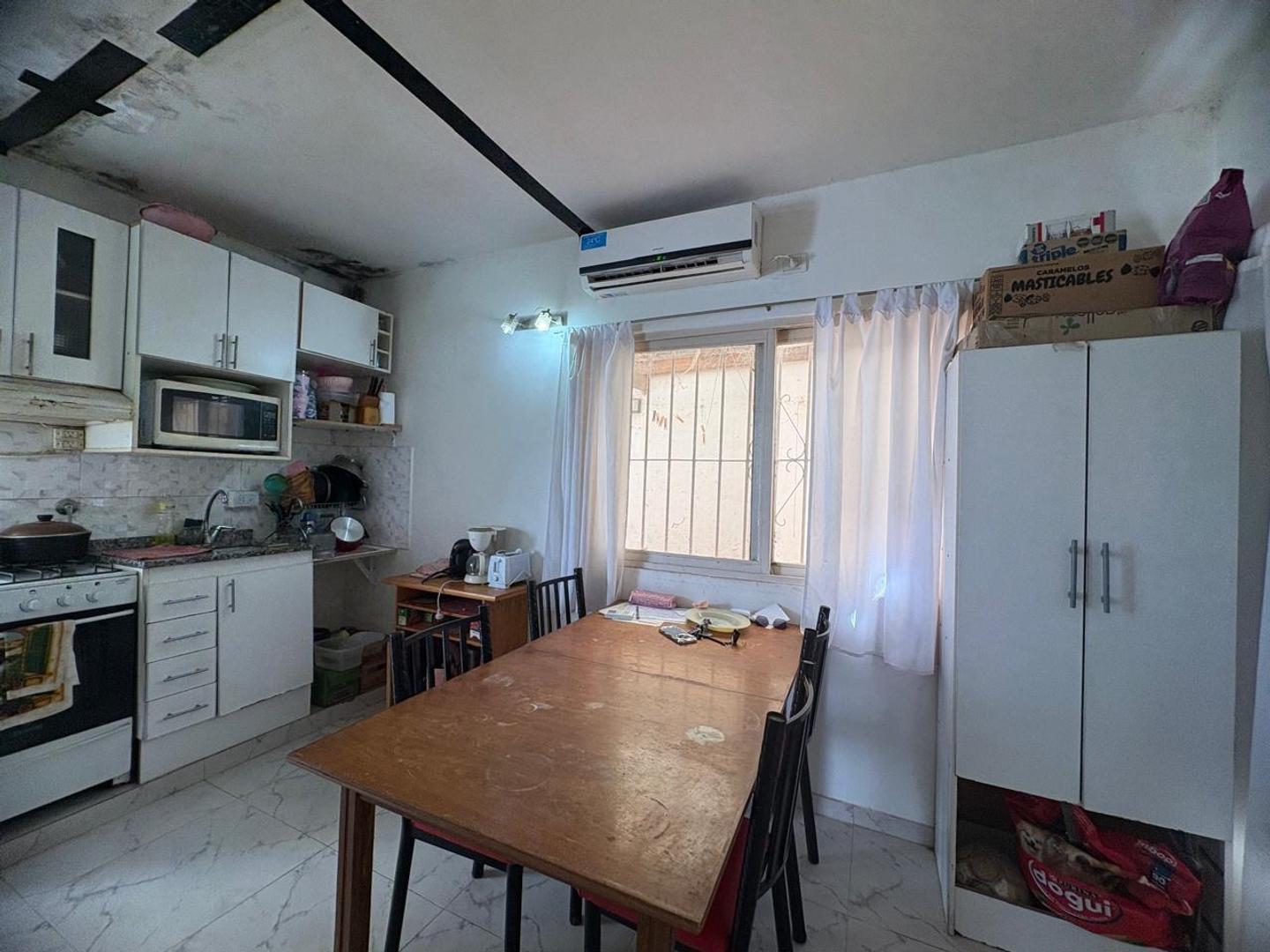 CASA EN VENTA ZÁRATE