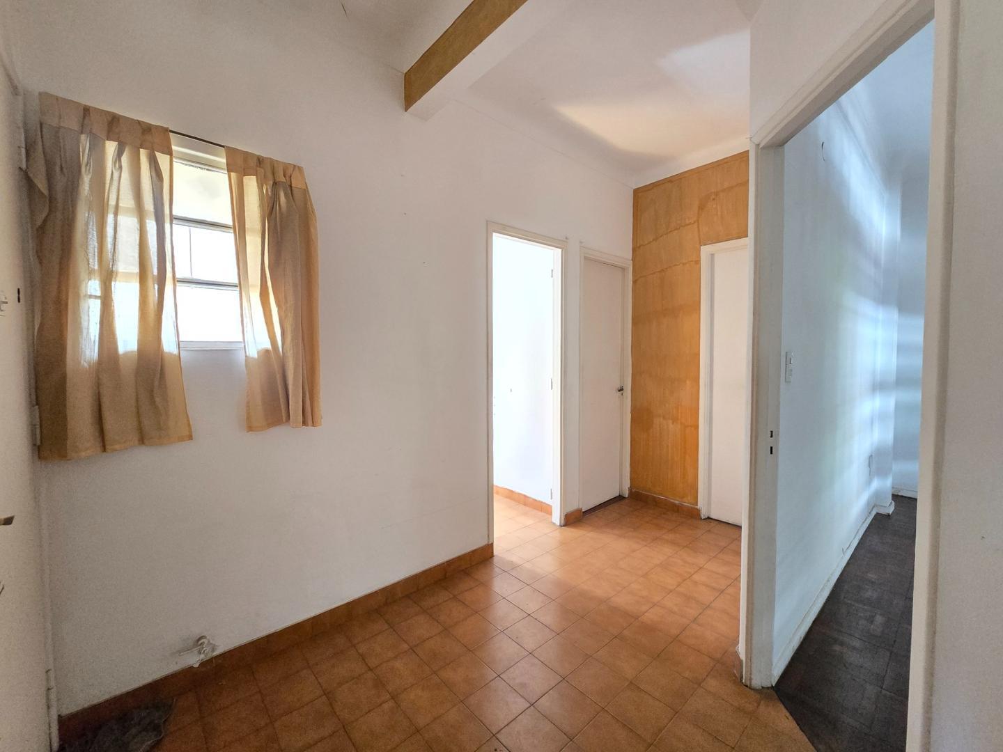 Departamento en Venta en Ramos Mejia, USD 65.000