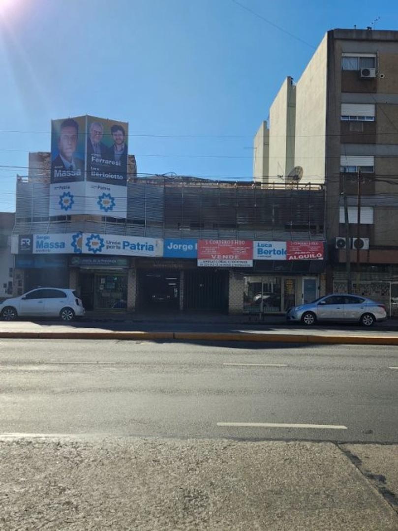 Avenida Mitre 1800 , Piso PB