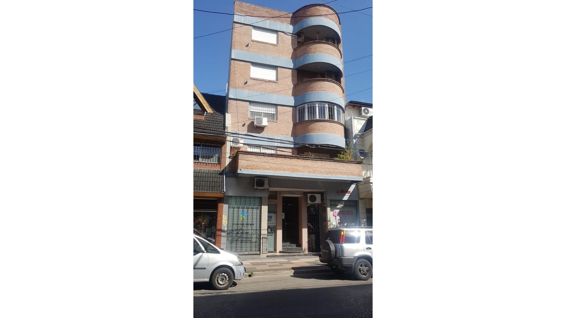 HERMOSO DPTO 2 AMBIENTES CON BALCON, VILLA BALLESTER