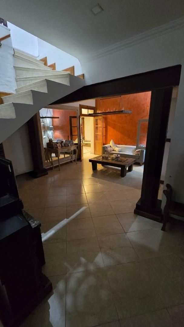 Casa en Alquiler en Ramos Mejia Sur, USD 2.000