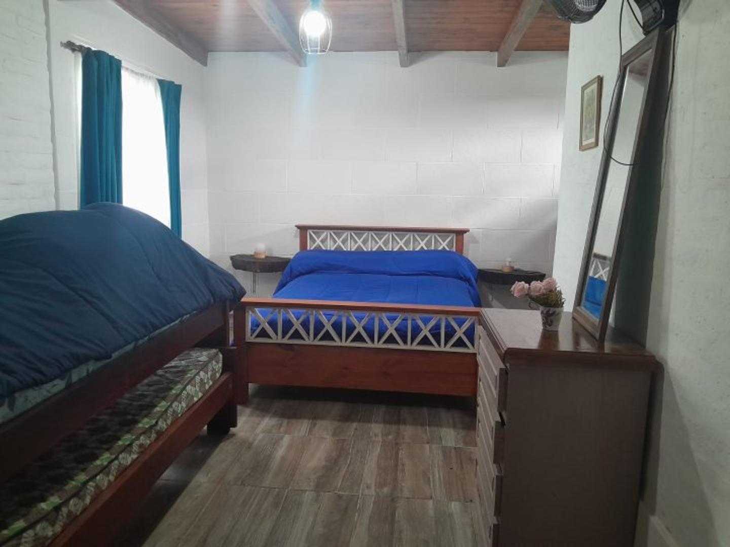 PUNTA CHACRA- ALQUILER TEMPORARIO EN ROLDAN- CASA CON PILETA Y PARRILLERO