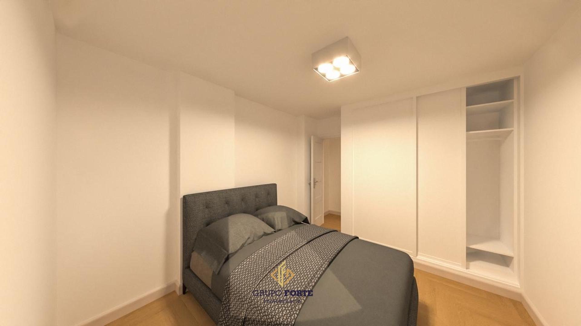 27 De Abril 243 , Piso 1