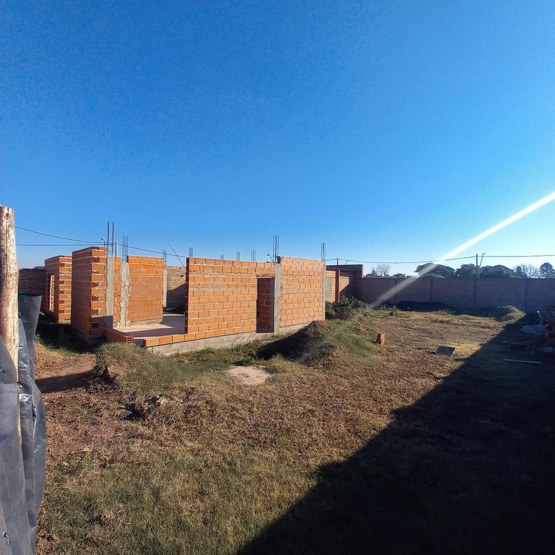 2 terrenos con avance de Obra en  Zaballa  1300