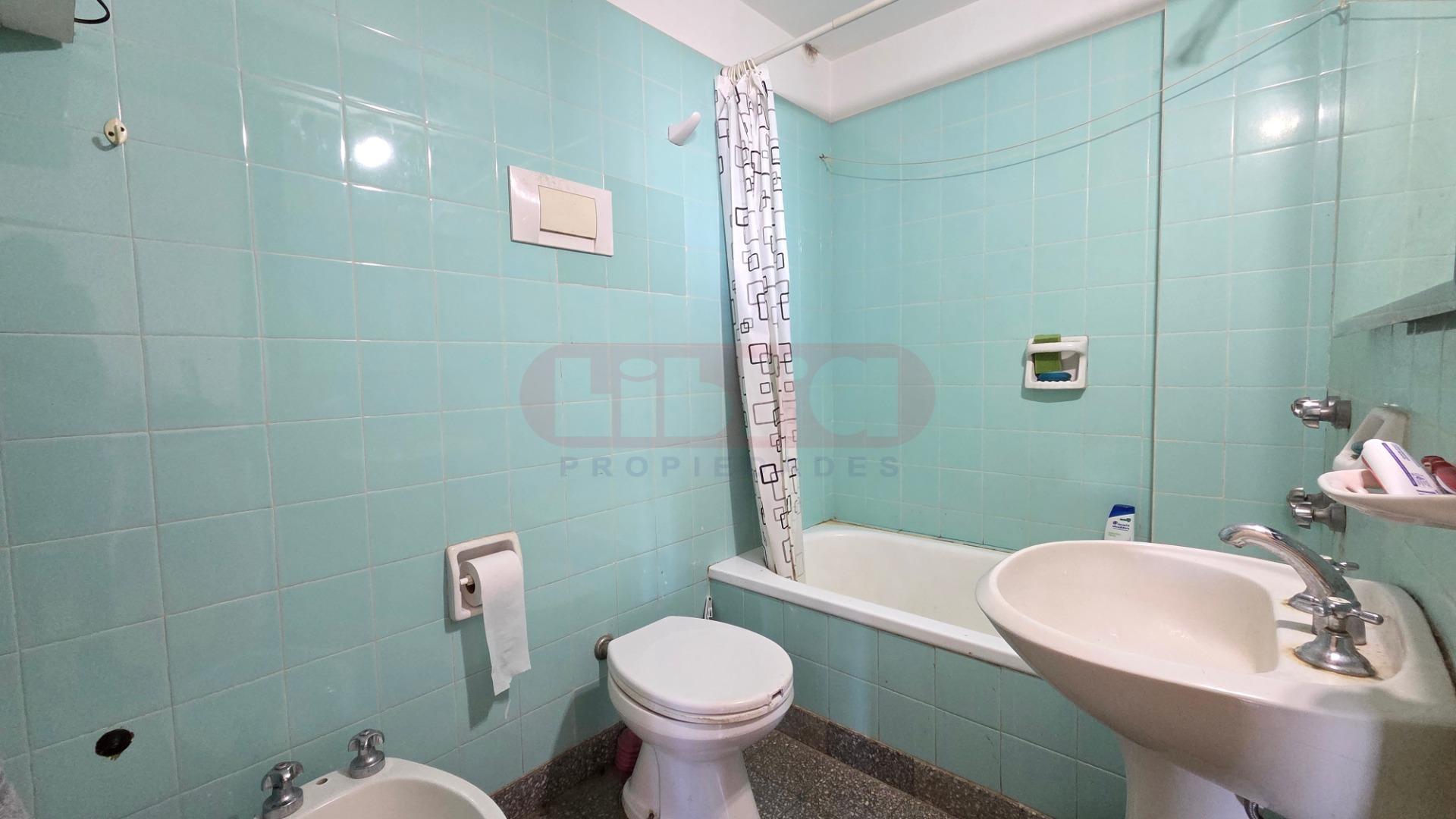 Venta Departamento monoambiente y escritorio Martínez