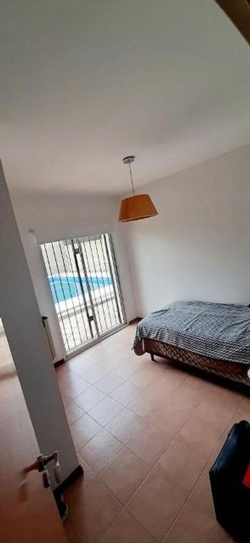 CASA DE 4 AMBIENTES, ROBLES DEL MONARCA, LA LONJA 