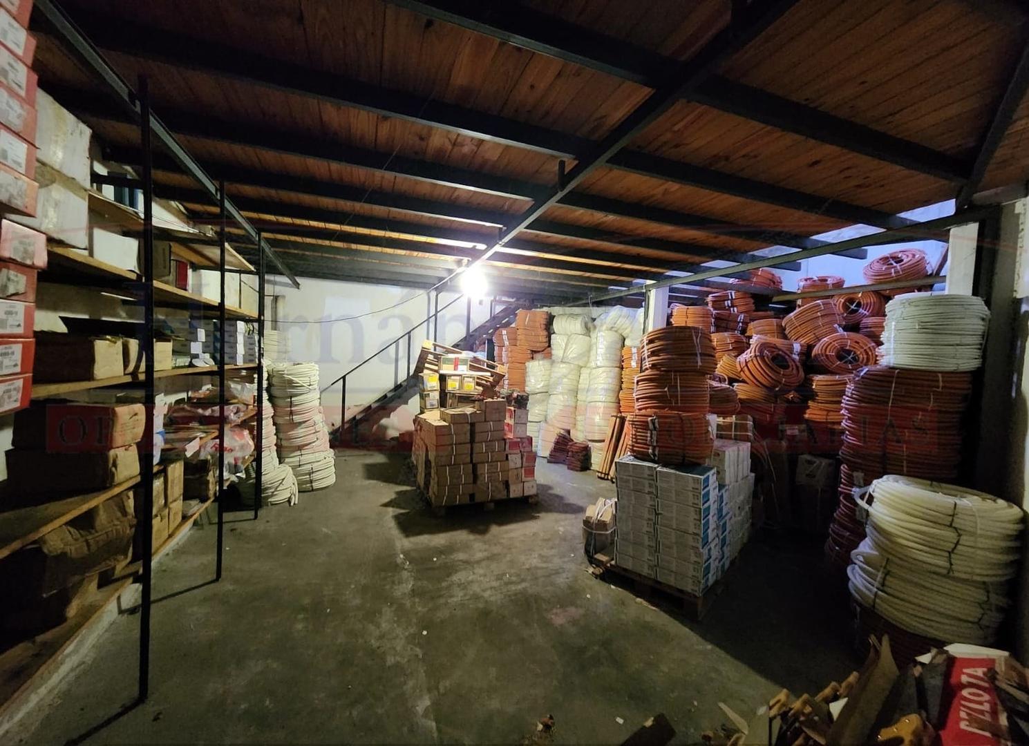 LOCAL DE 340 M² SOBRE LA AV. PRESIDENTE PERÓN, HAEDO