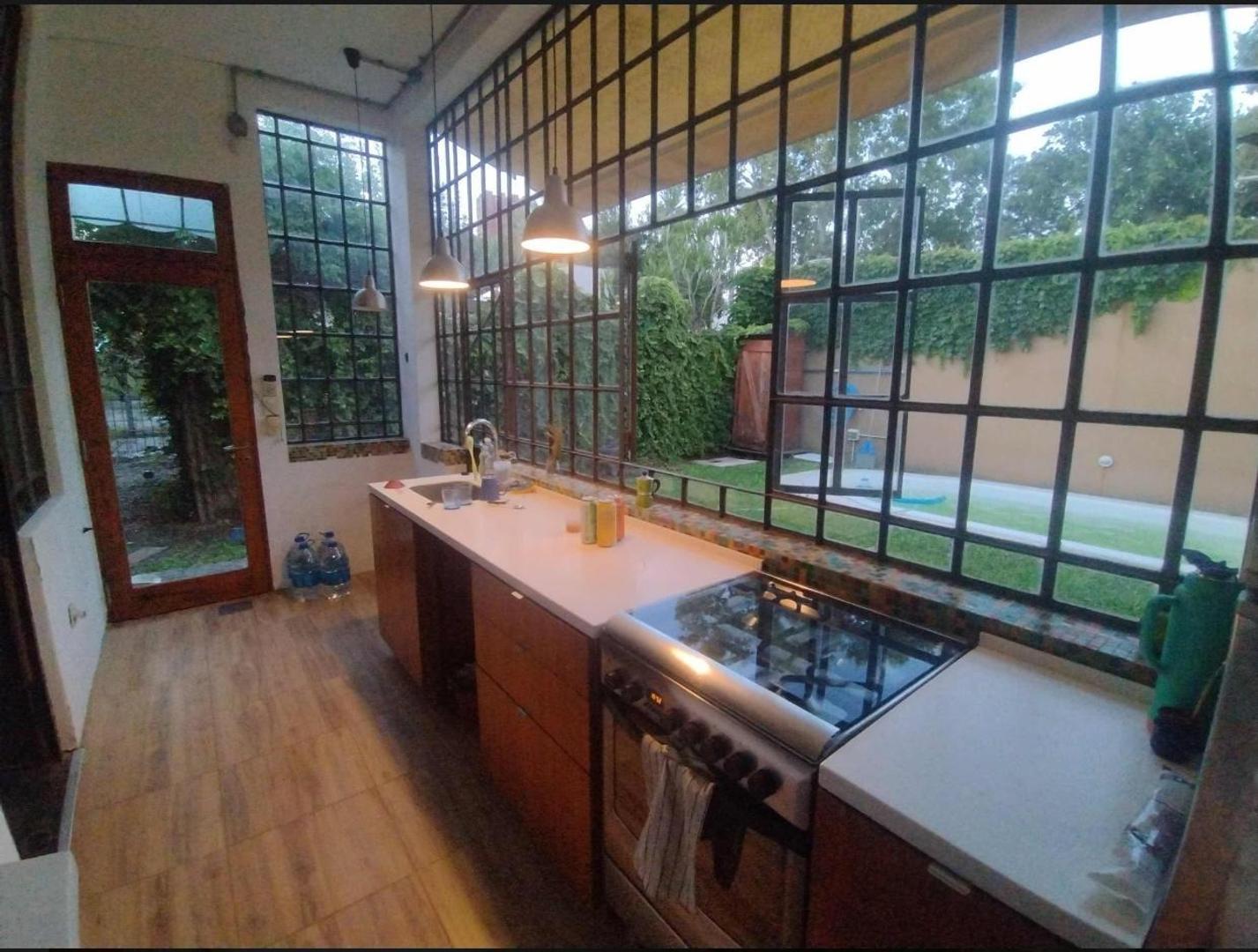 Hermosa Casa de epoca en Quilmes