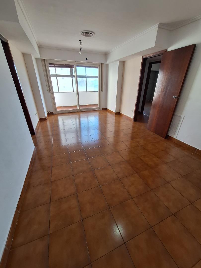 San Martín 654 , Piso 3