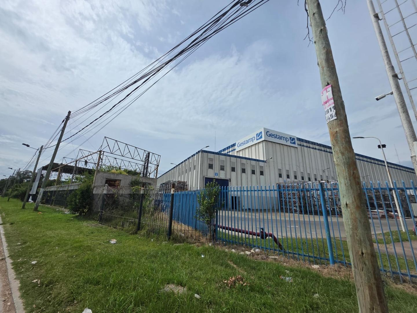 Terreno en Alquiler de 2800,0 m2