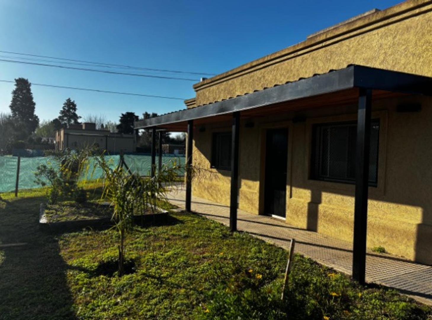 Venta. Casa 4 ambientes. Parque Sakura