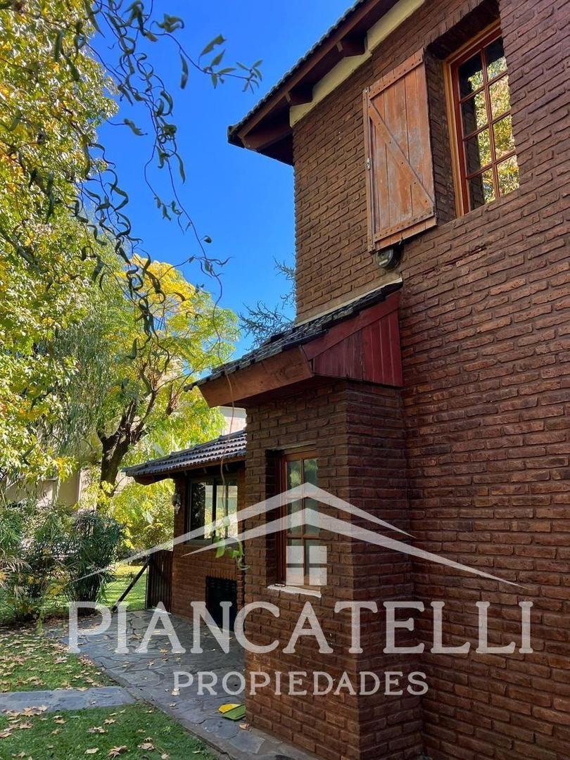 VENTA DE CASA EN BANCO PROVINCIA EN 2 LOTES