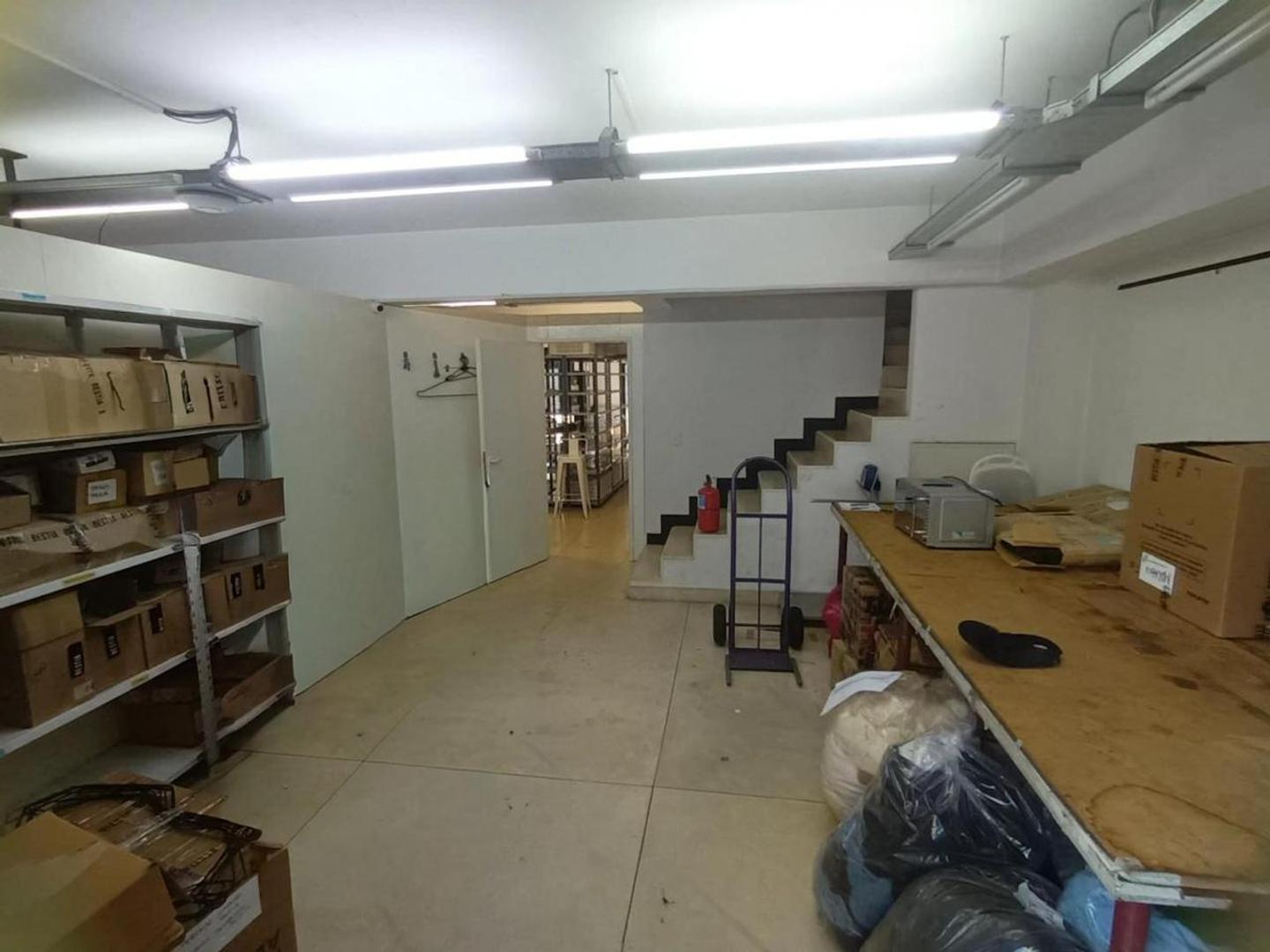 Oficina en Alquiler en San Isidro Lasalle / Rio, USD 3.000