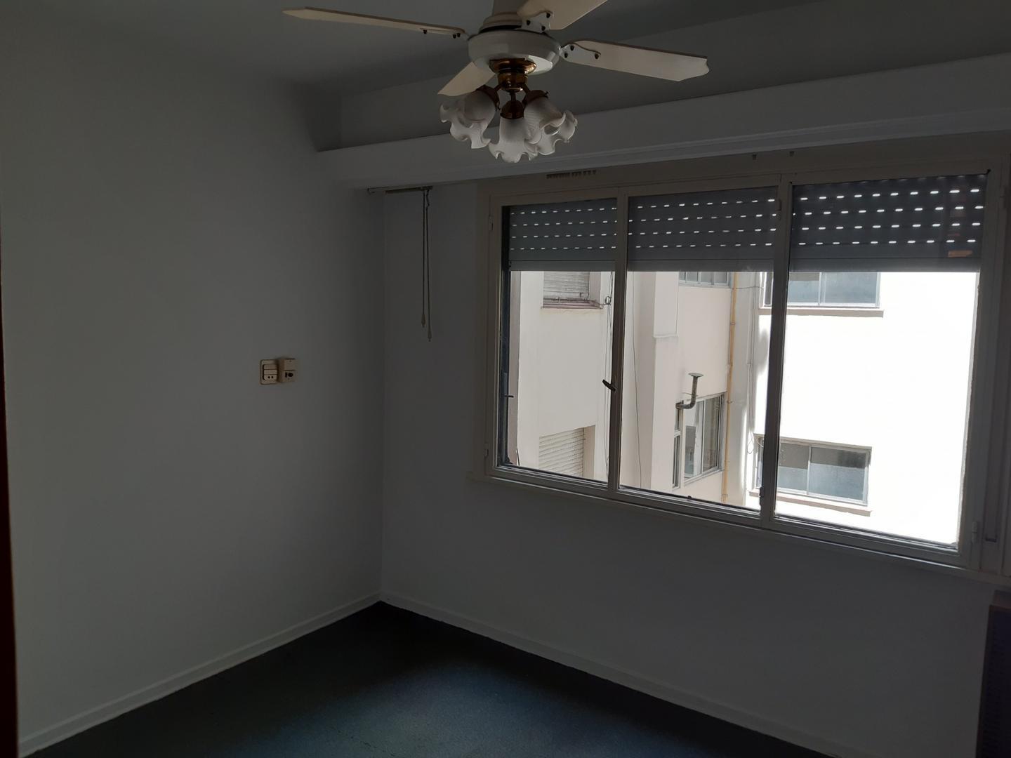 Arenales 2812 , Piso 2