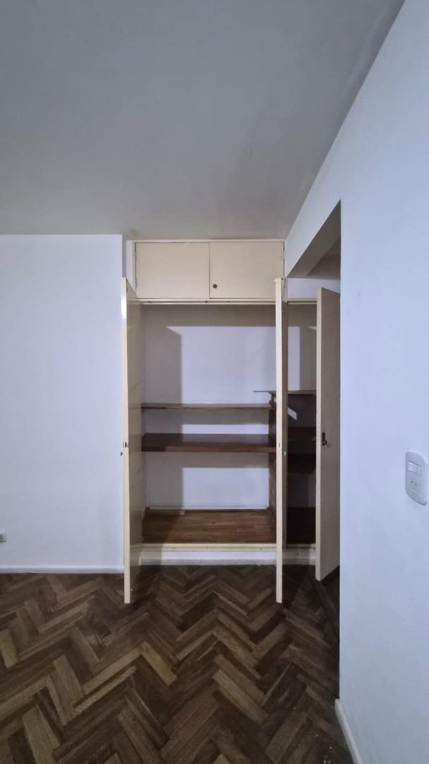 Departamento en Alquiler en Flores, $ 600.000