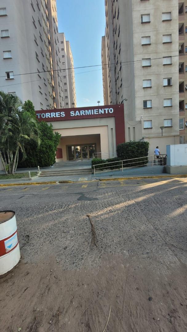 DEPARTAMENTO DE 3 DORMITORIOS Y COCHERA