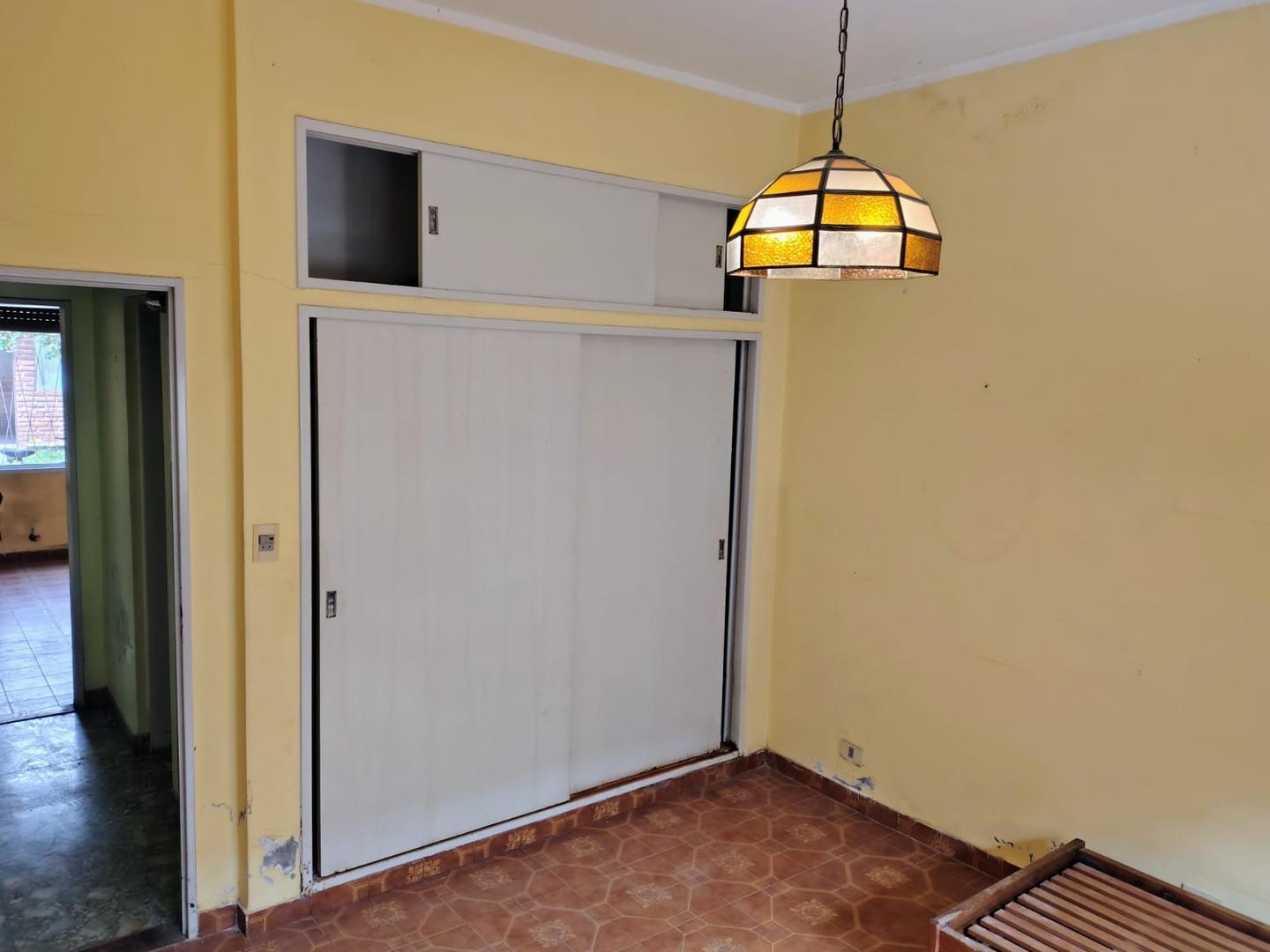 Buen PH Planta Baja Fondo con patio y jardin