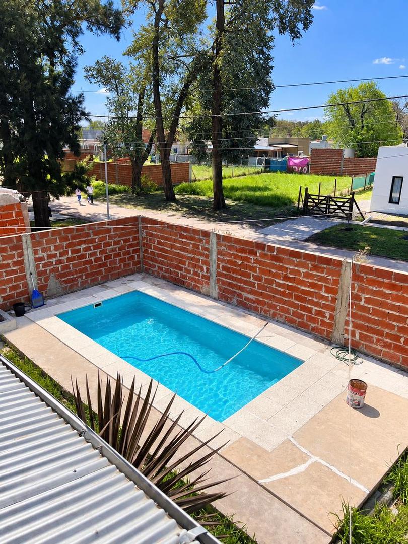 Casa en Venta en Tristán Suárez, USD 155.000