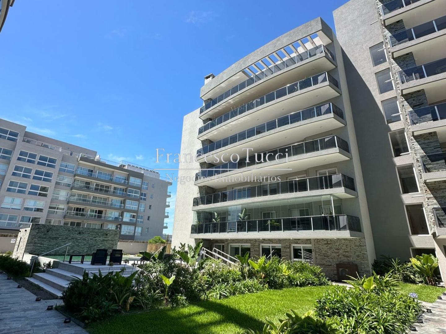 Departamento en venta 2 ambientes Torres Cristal Nordelta