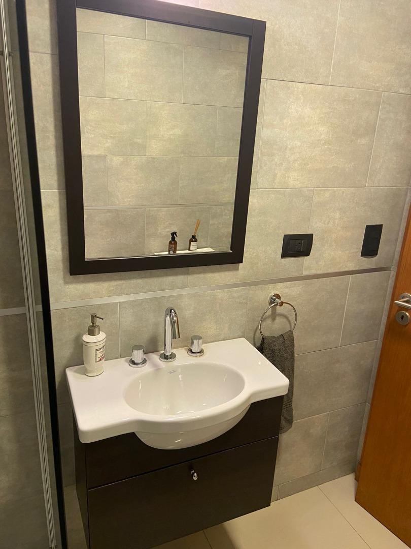 Depto Tipo Casa en Alquiler en Adrogue, $ 1.200.000