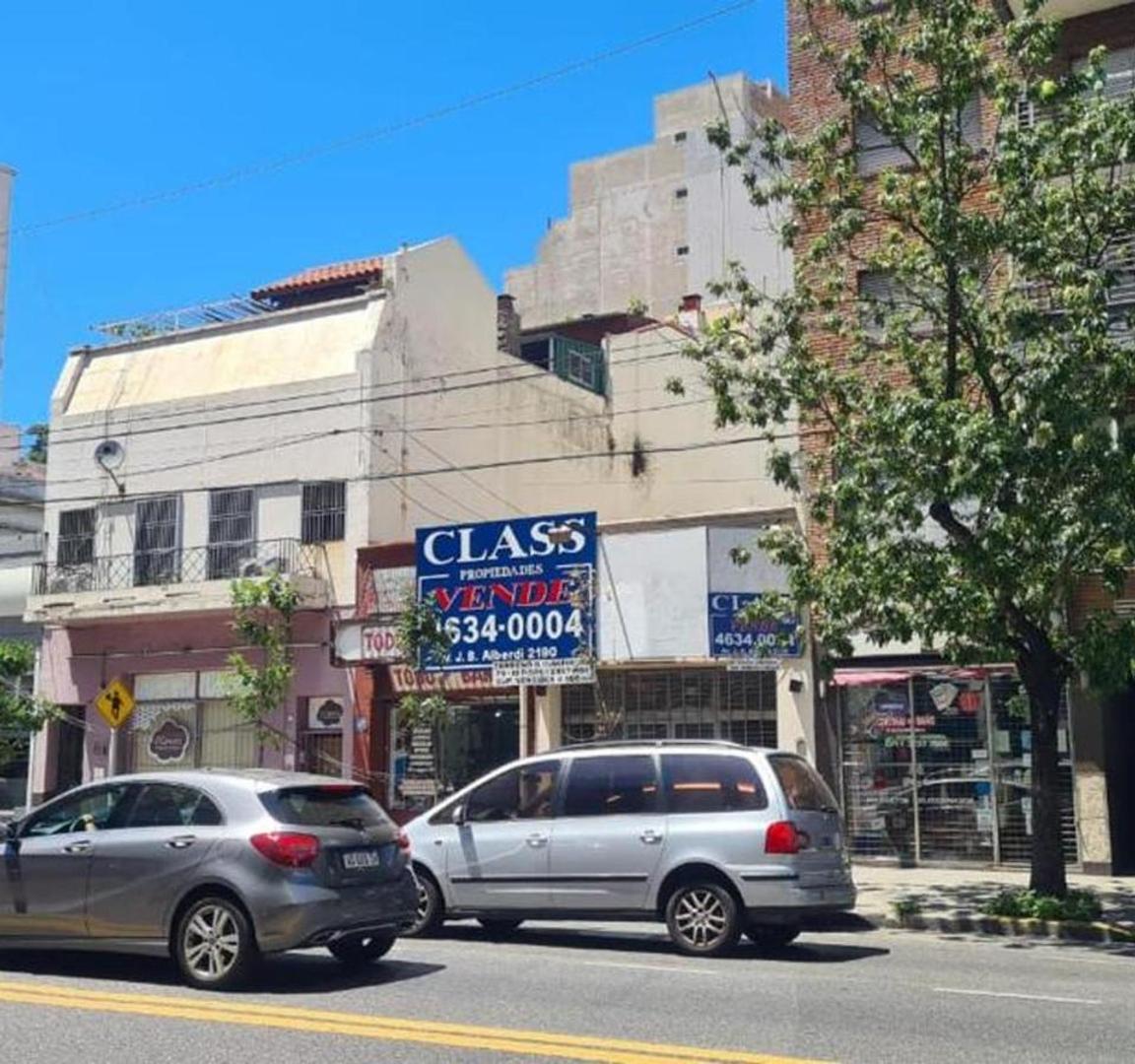 AV. RIVADAVIA 6116