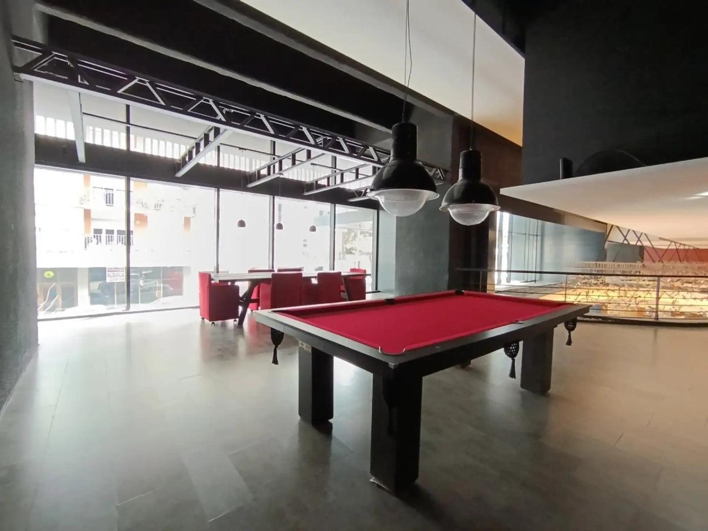 Santiago Del Estero 1400 , Piso 8