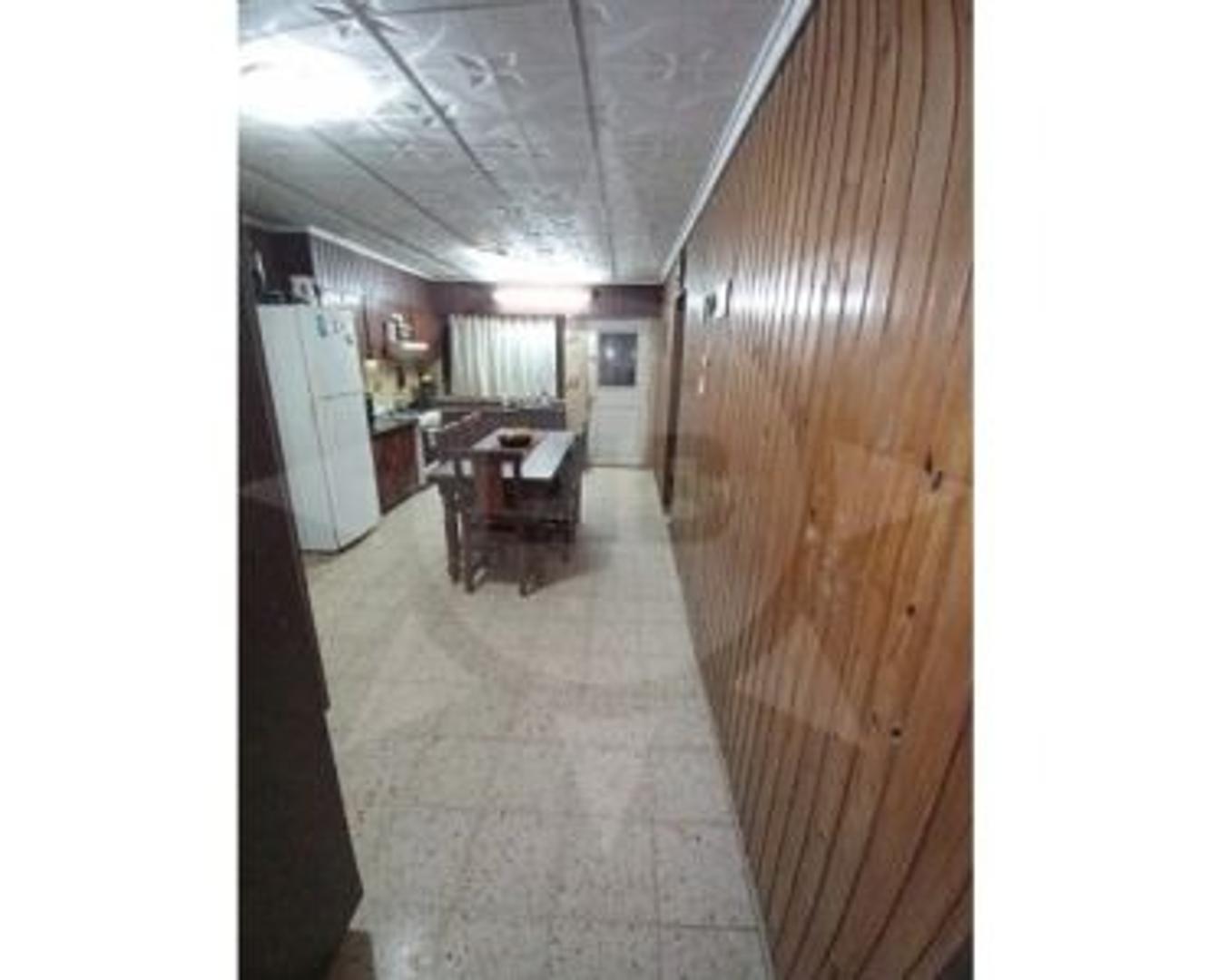 DOS CASAS EN UNA ! Calle 12 de Infantería