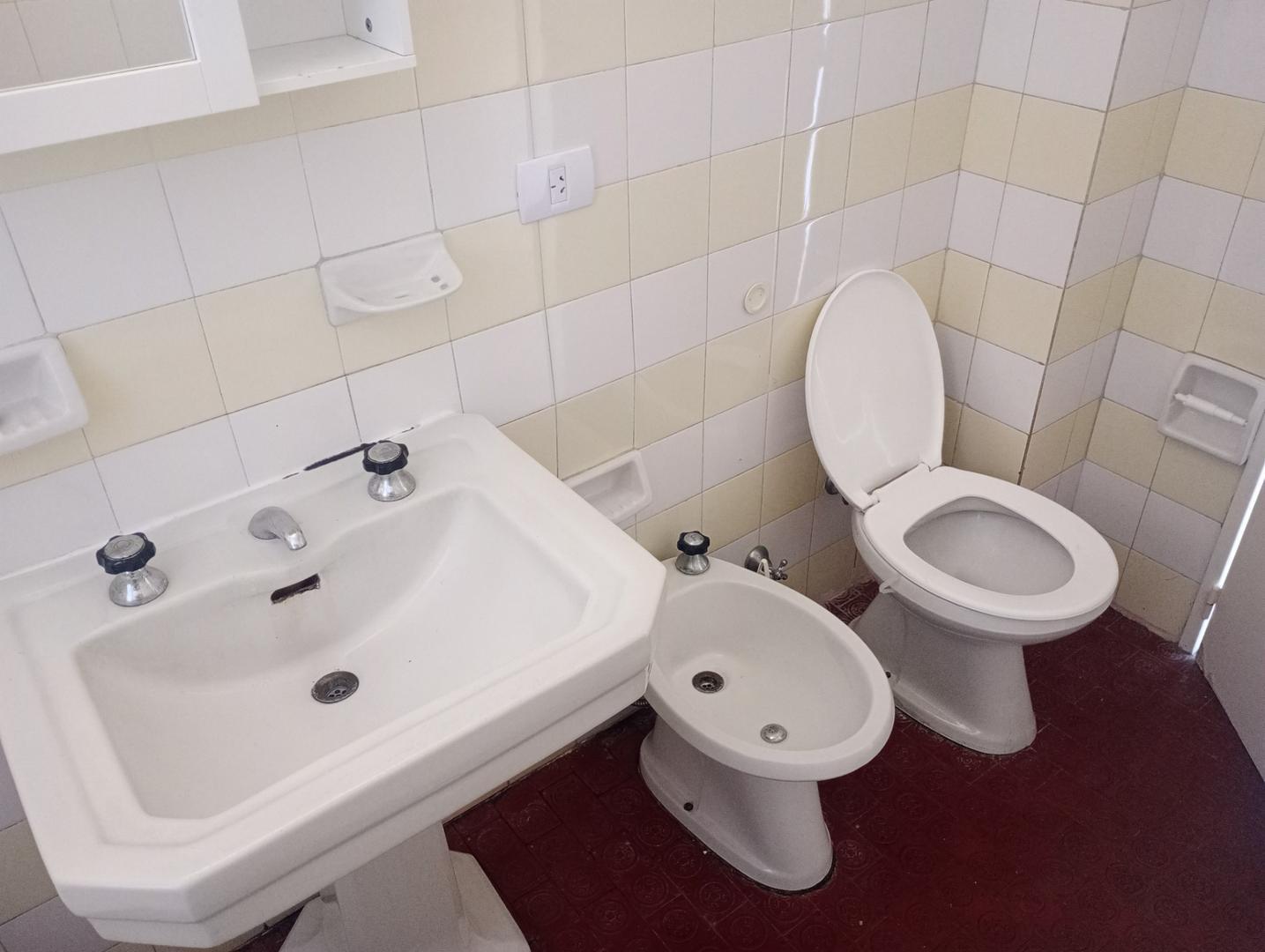 Departamento 2 ambientes con 1 baño