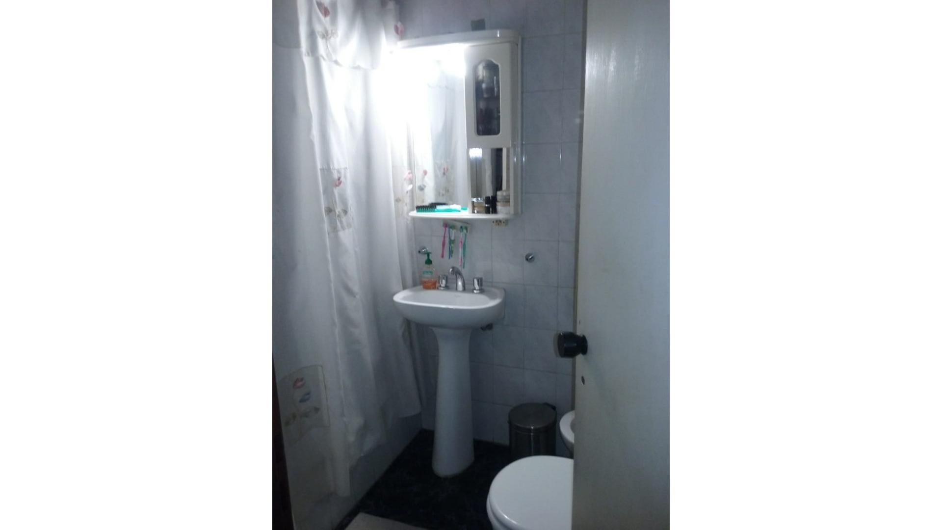 Depto Tipo Casa en Venta 40 años